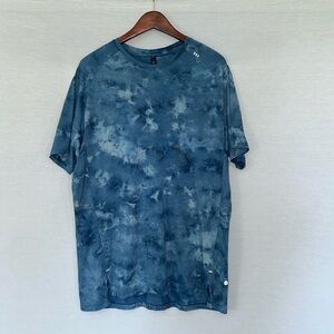 Tie Dye Blue Lululemon Short Sleeve Shirt